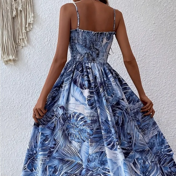 NEW w out tags tropical maxi dress - Picture 2 of 3